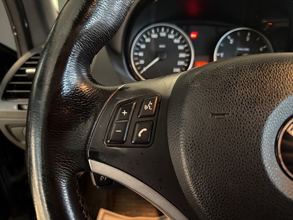 BMW 118d 28 of 30