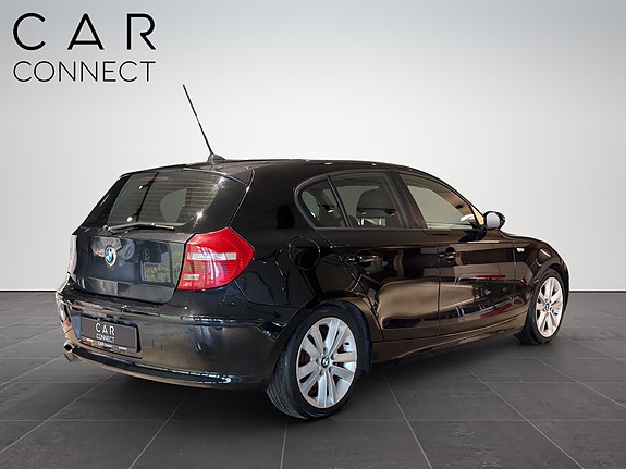 BMW 118d 12 of 30