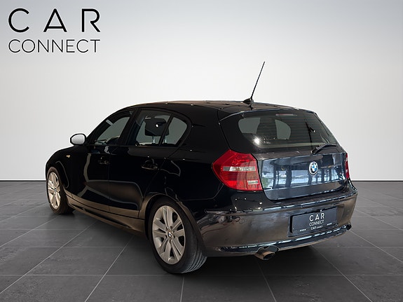 BMW 118d 9 of 30