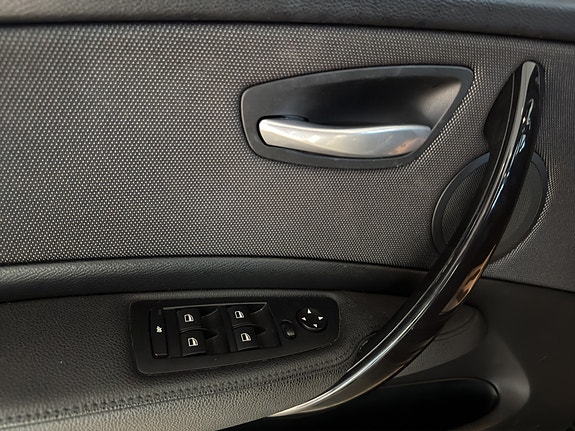 BMW 118d 24 of 30