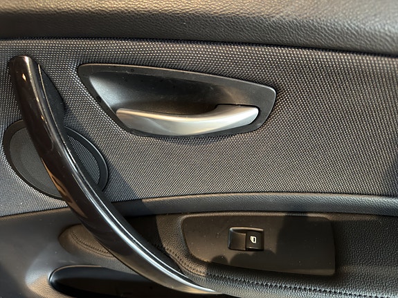 BMW 118d 25 of 30