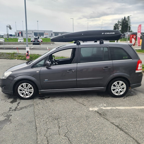 Opel Zafira 5 of 5