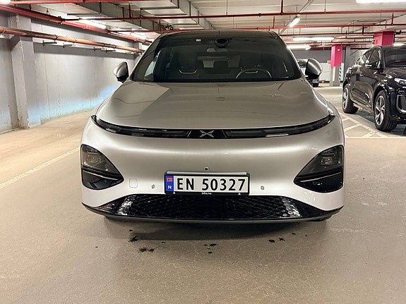 XPeng G6 4 of 5