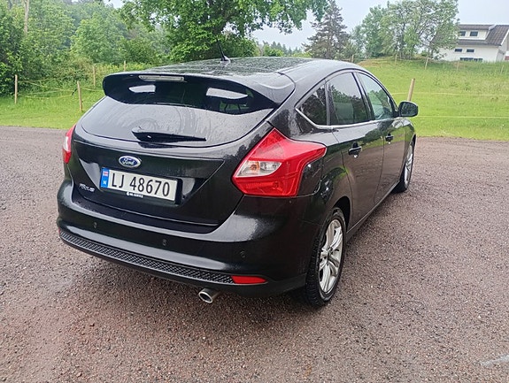 Ford Focus 5 of 5