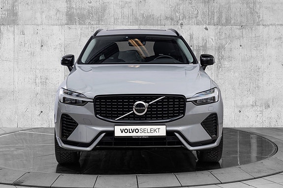 Volvo XC60 4 of 5