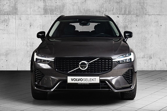 Volvo XC60 3 of 5