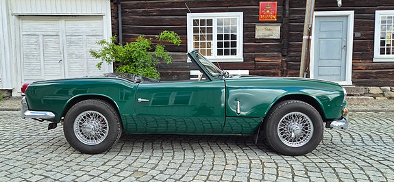 Triumph Spitfire 3 of 5