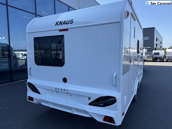 Knaus SPORT 420 QD Fast takmarkise og ekstra lasteluker 3 of 29