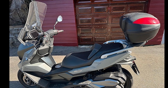 BMW C 400 GT 13 of 19