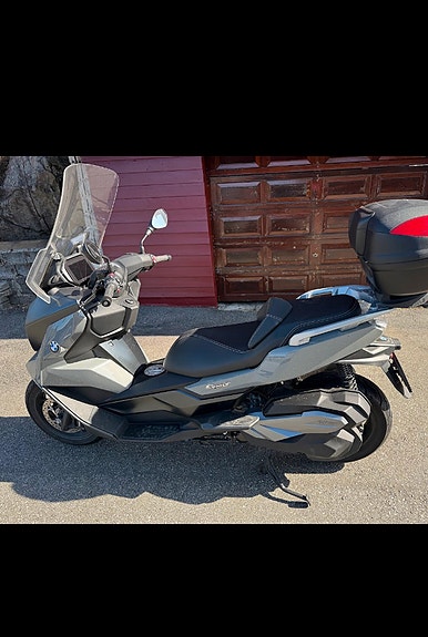 BMW C 400 GT 15 of 19