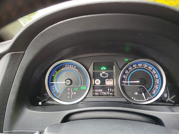 Toyota Auris 23 of 24