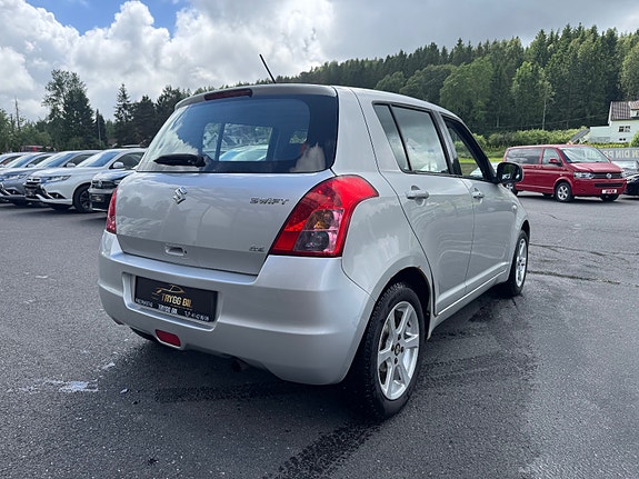 Suzuki Swift 10 of 22