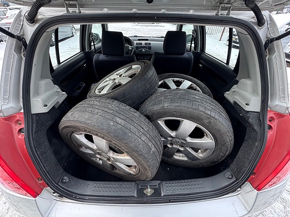 Suzuki Swift 15 of 22