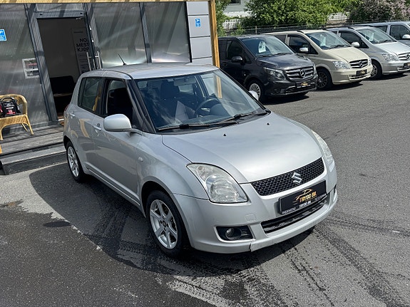 Suzuki Swift 7 of 22