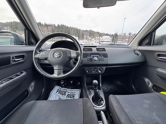 Suzuki Swift 19 of 22