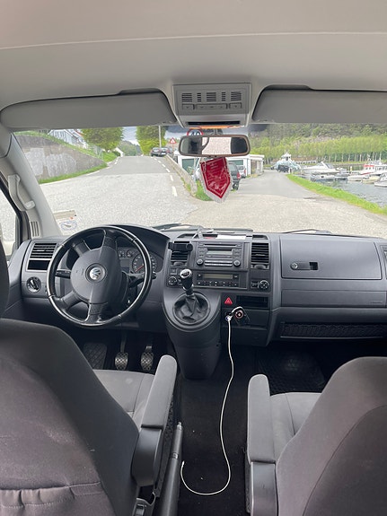 Volkswagen Transporter 12 of 24