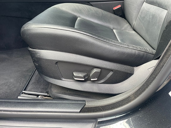 BMW 520d 25 of 28