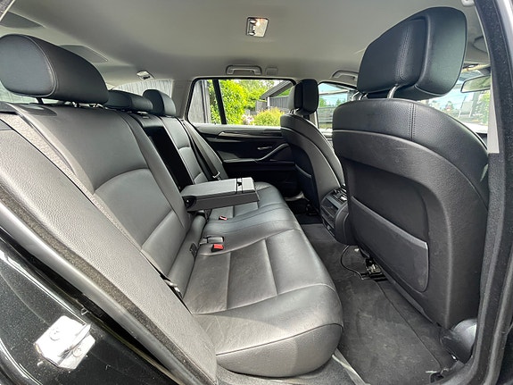 BMW 520d 18 of 28