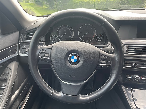BMW 520d 23 of 28