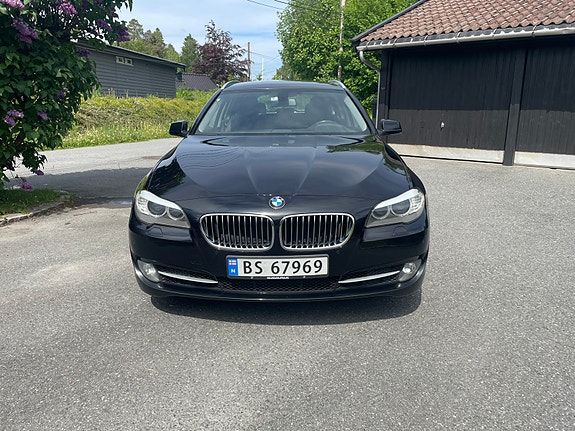 BMW 520d 2 of 28