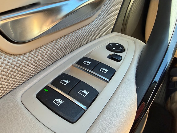 BMW 318i 17 of 20