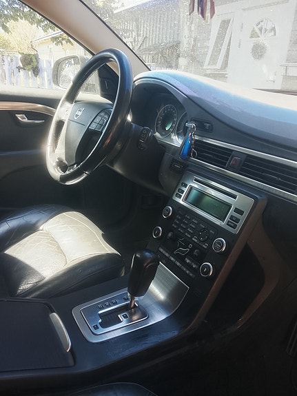 Volvo V70 19 of 26