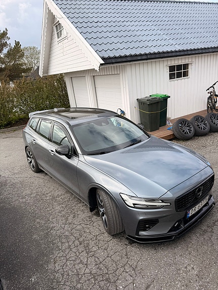 Volvo V60 23 of 24