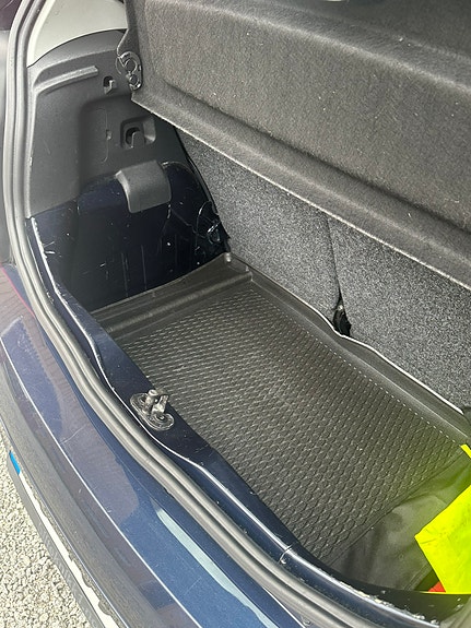 Volkswagen UP! 6 of 11