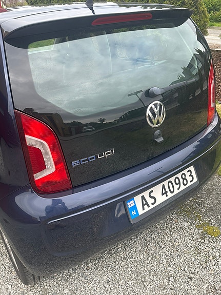 Volkswagen UP! 4 of 11