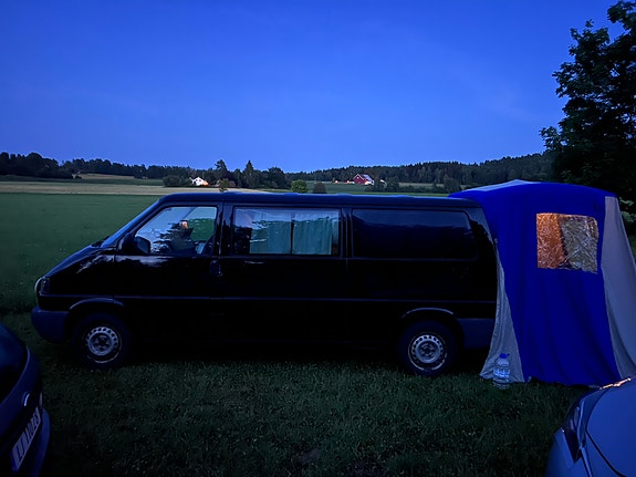 Volkswagen Transporter 3 of 17