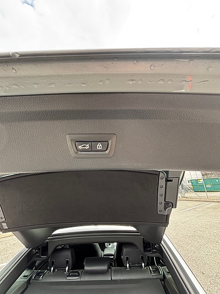 BMW 328i 8 of 27