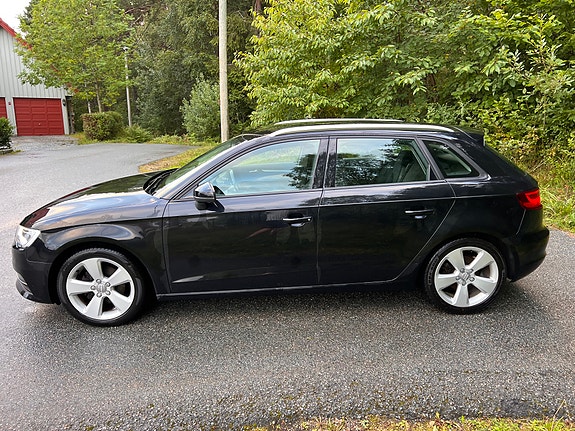 Audi A3 3 of 18