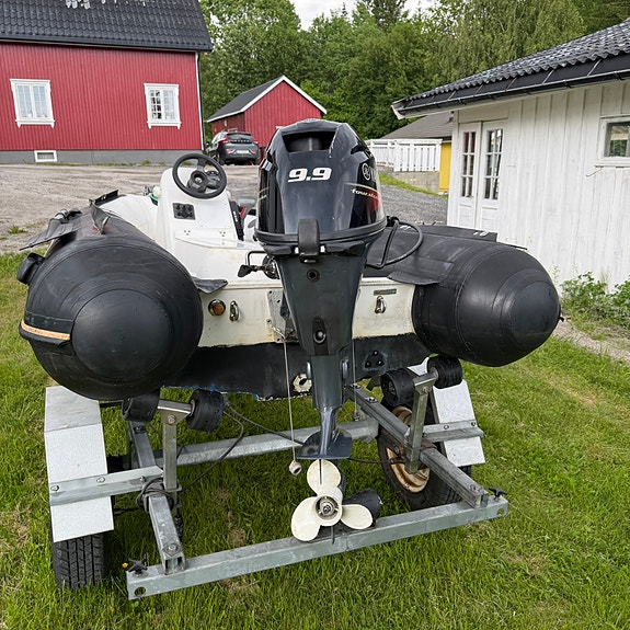 Suzumar med Yamaha 9.9 hk (2019) – Komplett båtpakke, klar til bruk 3 of 5