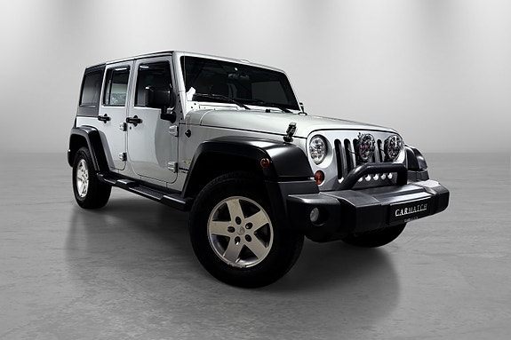 Jeep Wrangler 3 of 5