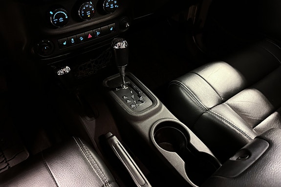 Jeep Wrangler 28 of 30