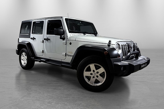 Jeep Wrangler 14 of 30