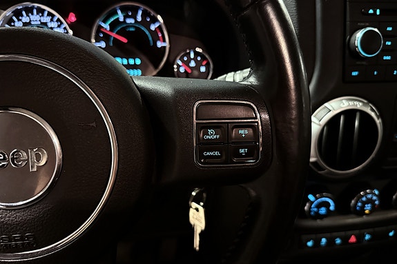 Jeep Wrangler 26 of 30