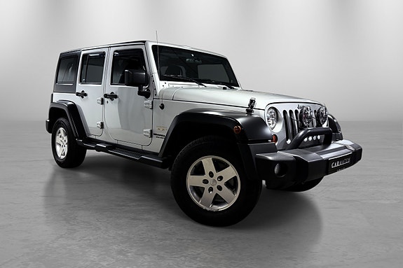 Jeep Wrangler 15 of 30