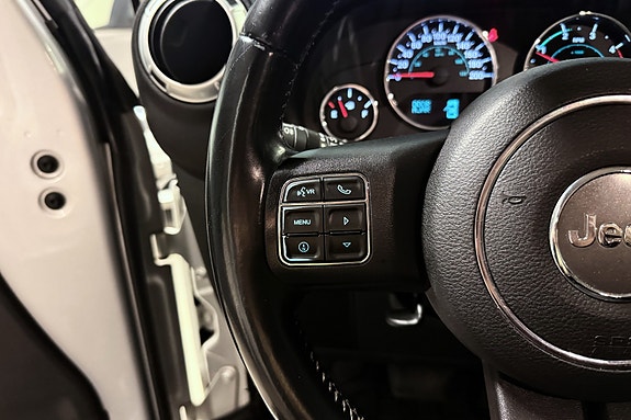 Jeep Wrangler 25 of 30
