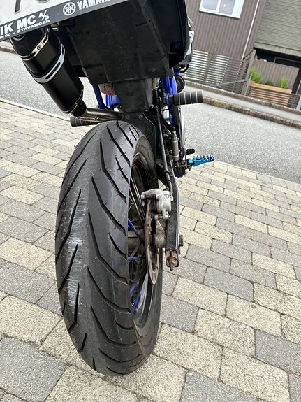 Yamaha WR 125 X 14 of 25