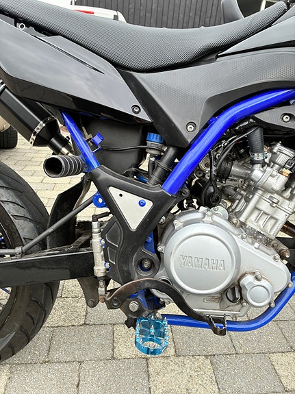 Yamaha WR 125 X 18 of 25