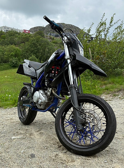 Yamaha WR 125 X 5 of 25