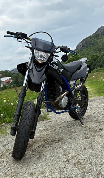 Yamaha WR 125 X 3 of 25