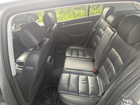 Volkswagen Golf V 6 of 11