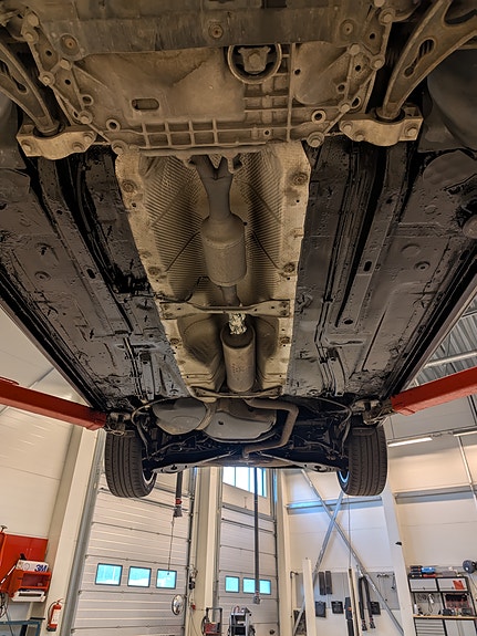 Volkswagen Golf V 9 of 11