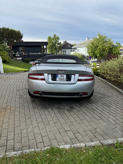 Aston Martin DB9 5 of 5