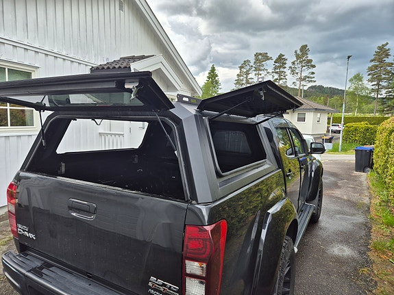 Isuzu D-max 7 of 13