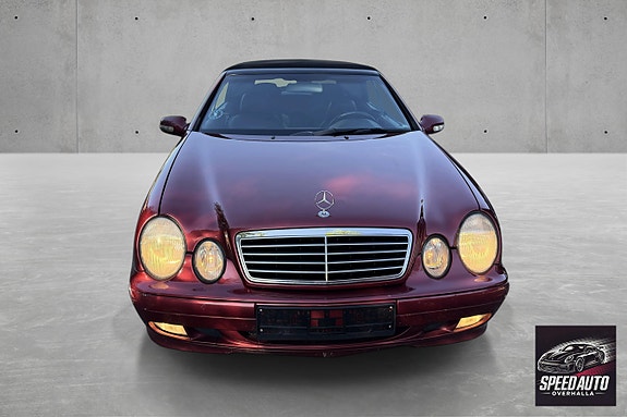 Mercedes-Benz CLK-Klasse 2 of 5