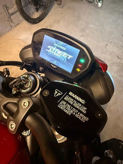 Triumph Street Triple RS 765 9 of 10