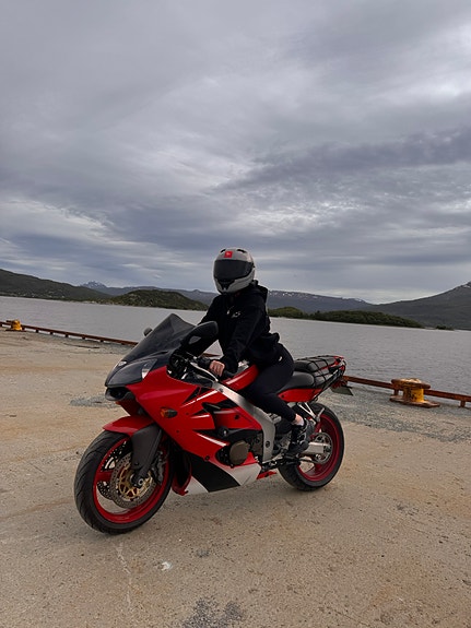 Kawasaki Ninja ZX-6R 3 of 5